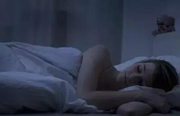 屈光矯視,?，斎鹨曆劭?上海眼科醫(yī)院