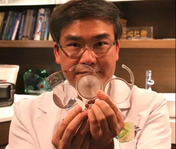 白內障,?，斎鹨曆劭?上海眼科醫院