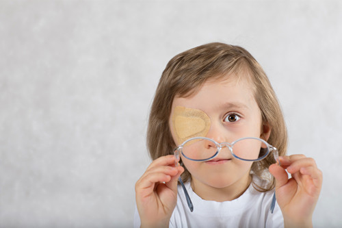 小兒眼病,?，斎鹨曆劭?上海眼科醫院